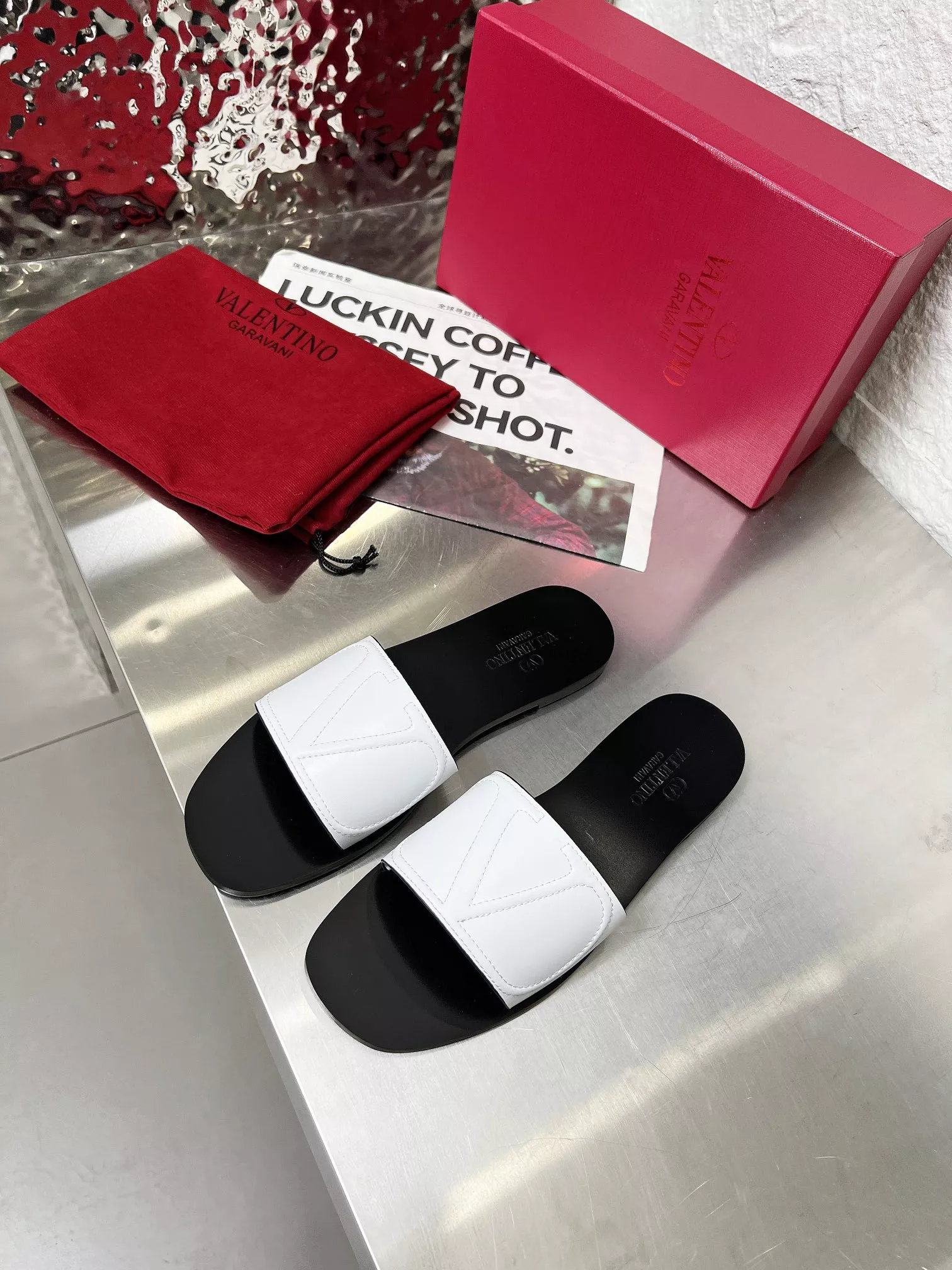 Timeless 8140 Valentino Slippers For Women