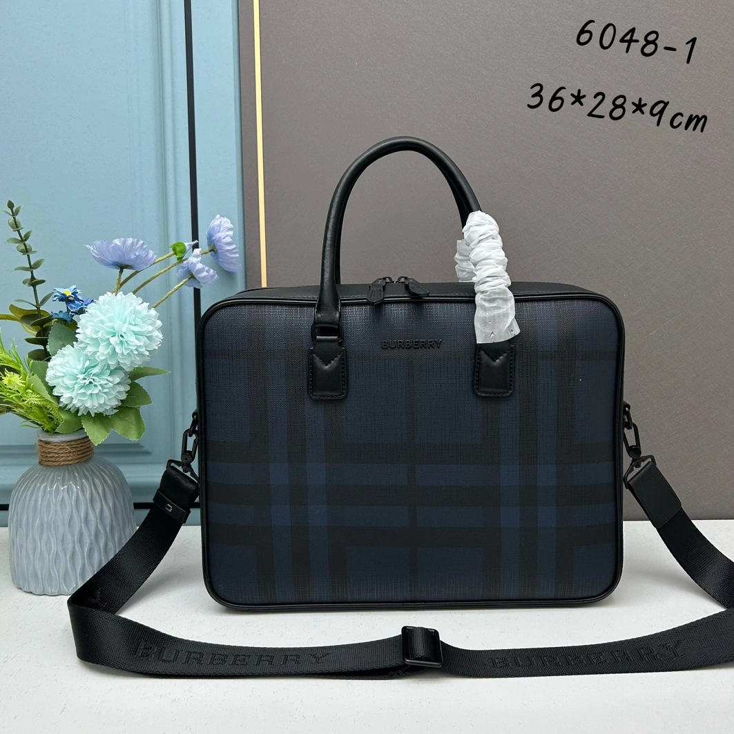 Timeless 8164 Burberry AAA Man Handbags