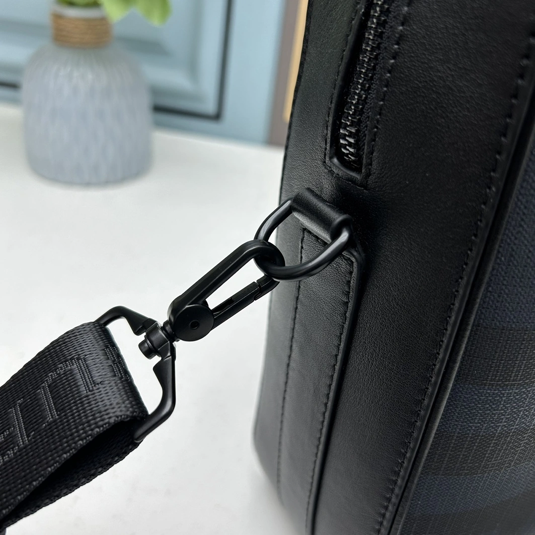 Timeless 8164 Burberry AAA Man Handbags