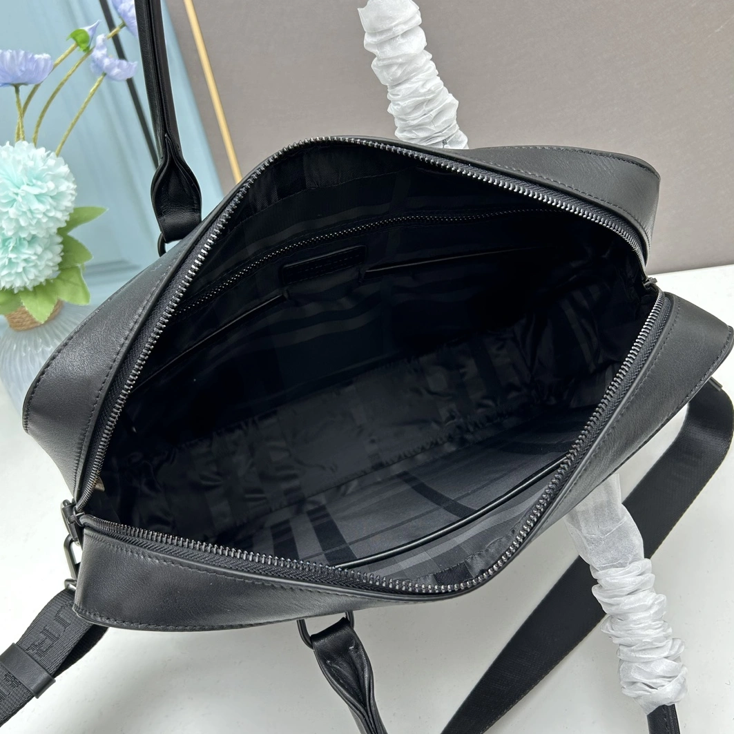 Timeless 8164 Burberry AAA Man Handbags