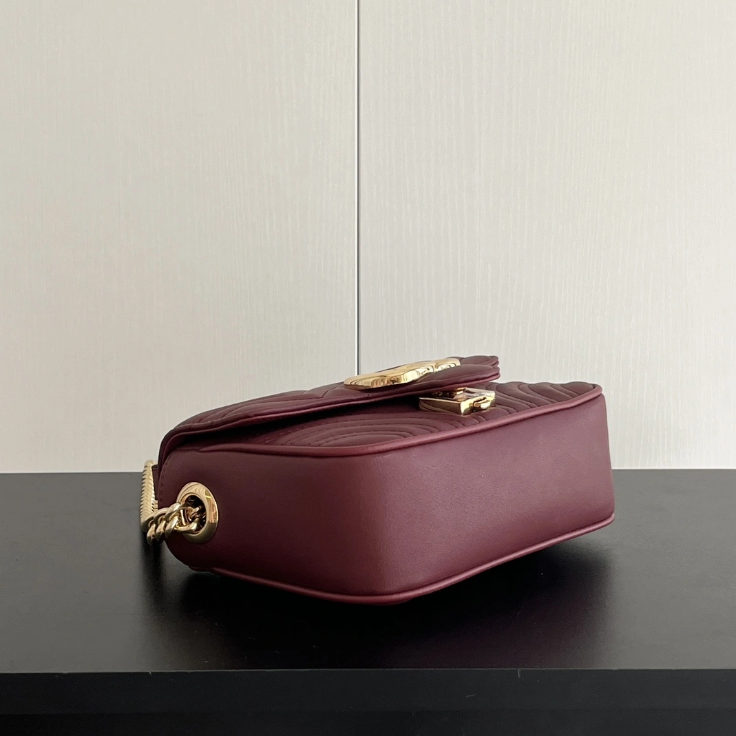 Timeless 8173 Gucci AAA Quality Messenger Bags For Women