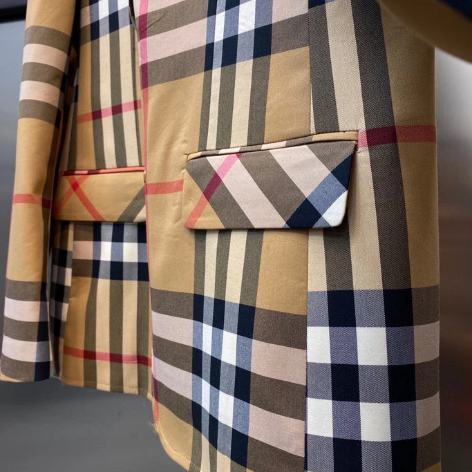 Timeless 8249 Burberry Jackets Long Sleeved For Men