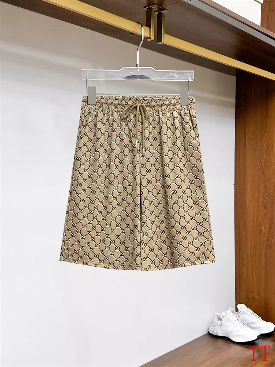 Timeless 8336 Gucci Tracksuits Short Sleeved For Men