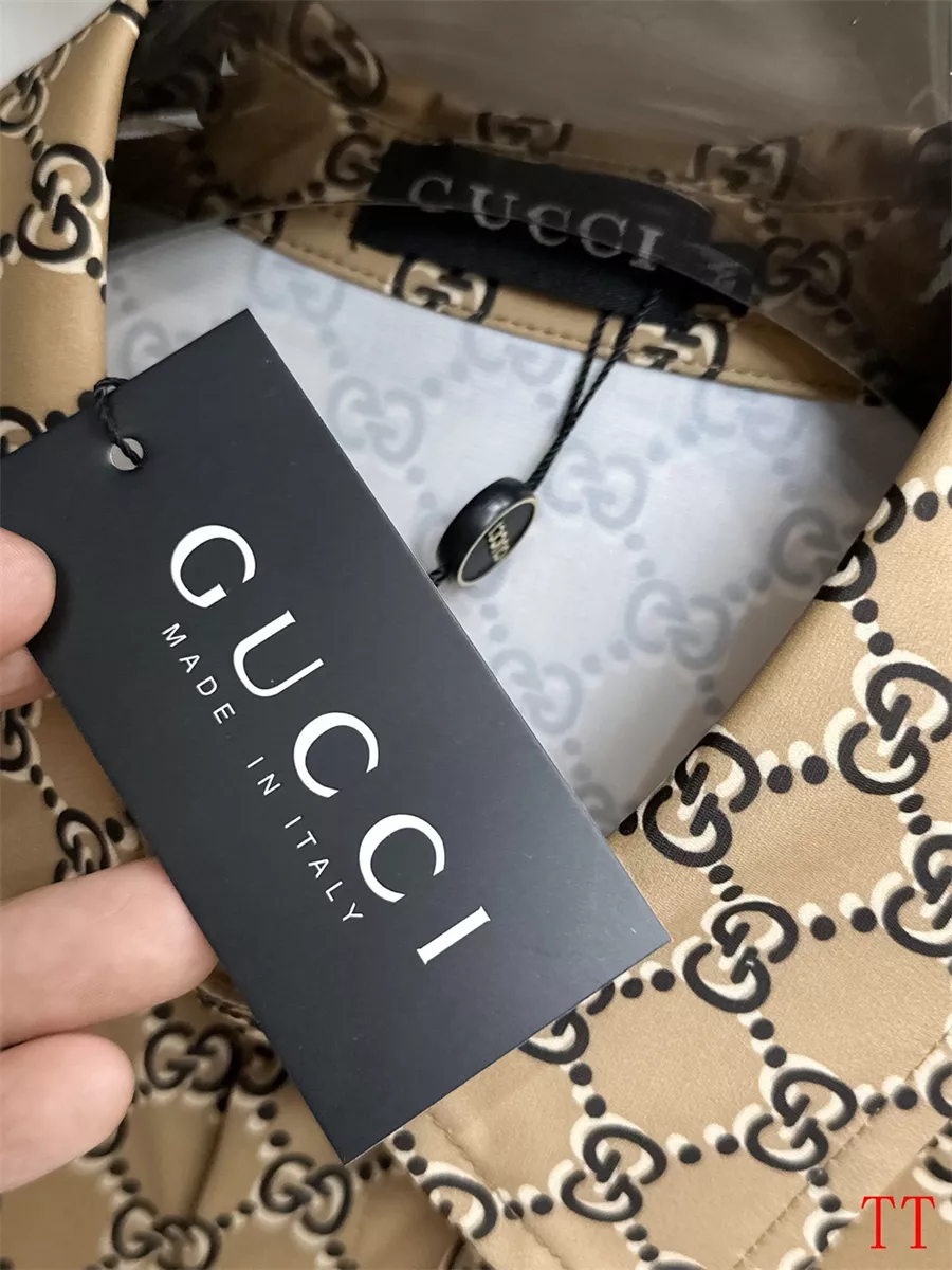 Timeless 8336 Gucci Tracksuits Short Sleeved For Men
