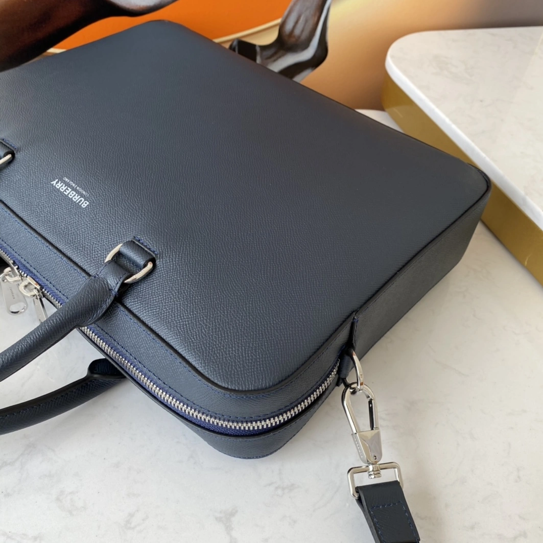 Timeless 8342 Burberry AAA Man Handbags