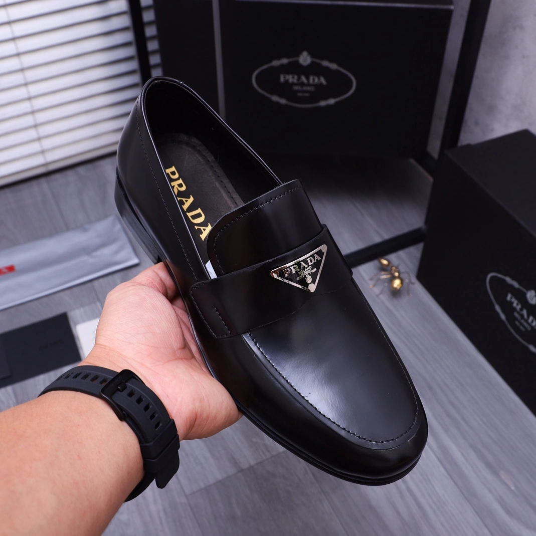 Timeless 8450 Prada Leather Shoes For Men