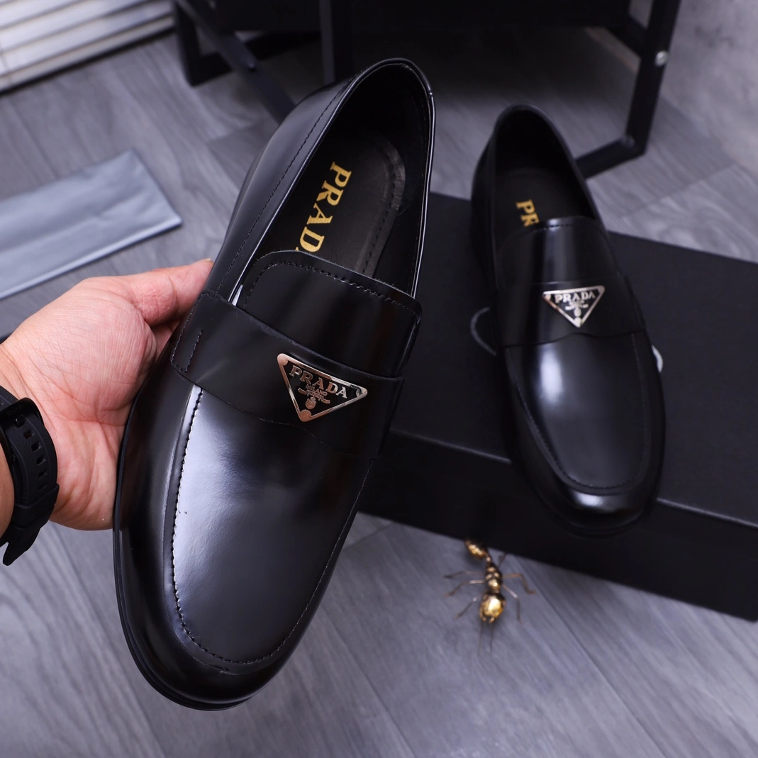 Timeless 8450 Prada Leather Shoes For Men