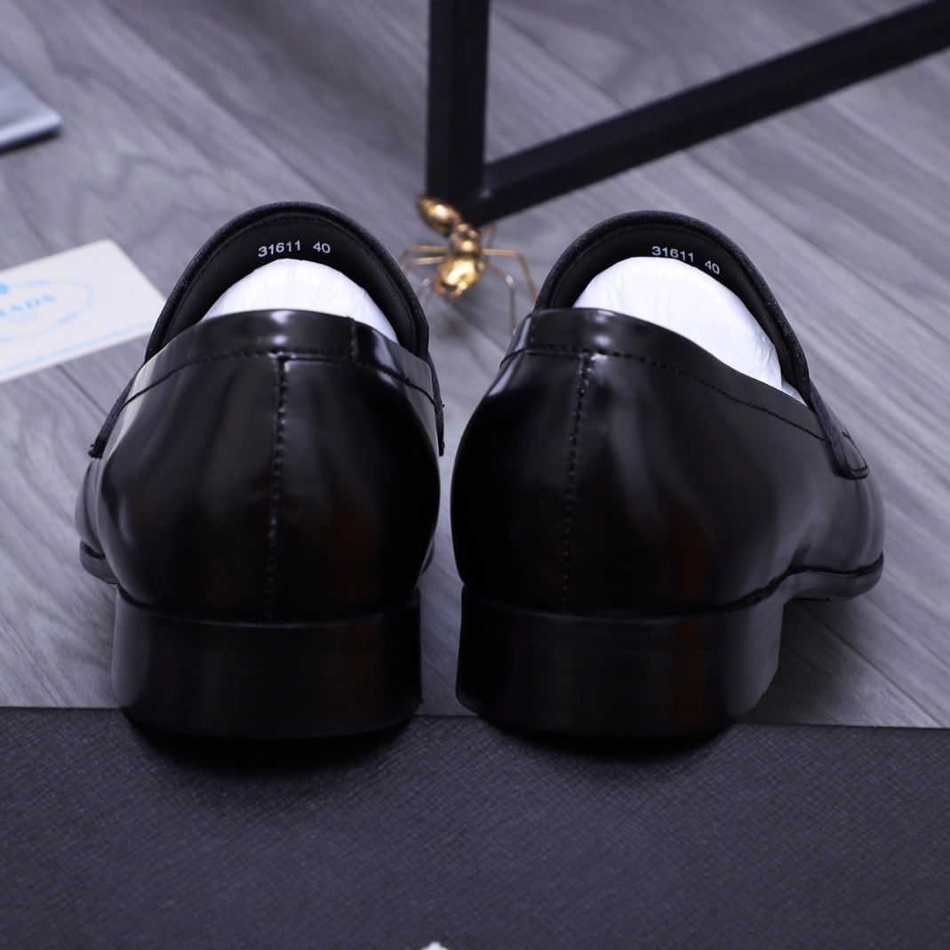 Timeless 8450 Prada Leather Shoes For Men