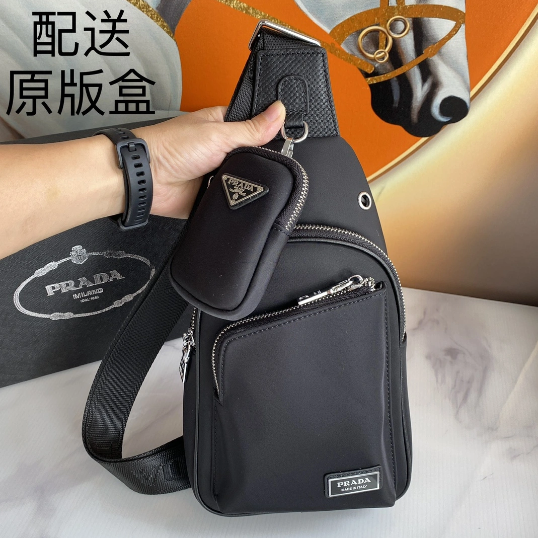 Timeless 8601 Prada AAA Man Messenger Bags