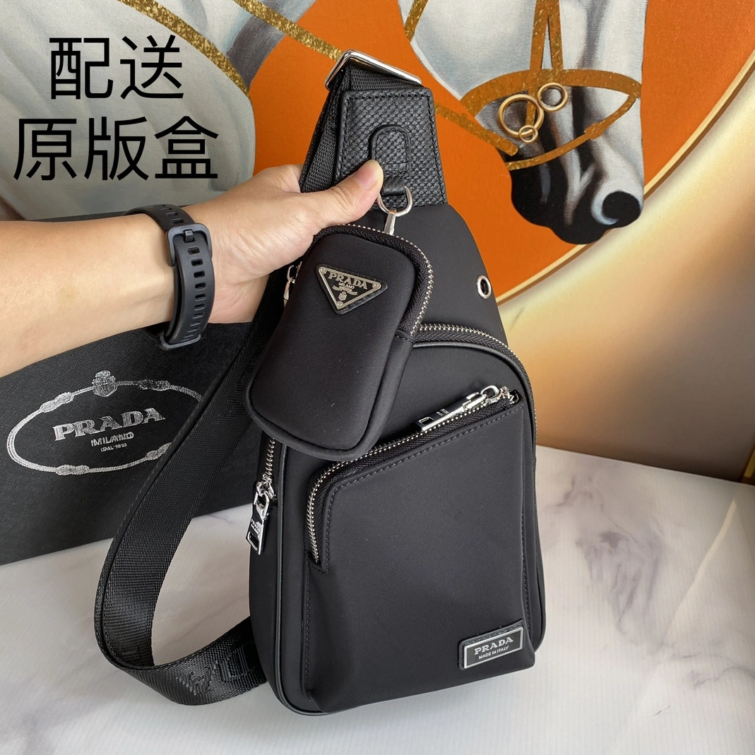 Timeless 8601 Prada AAA Man Messenger Bags