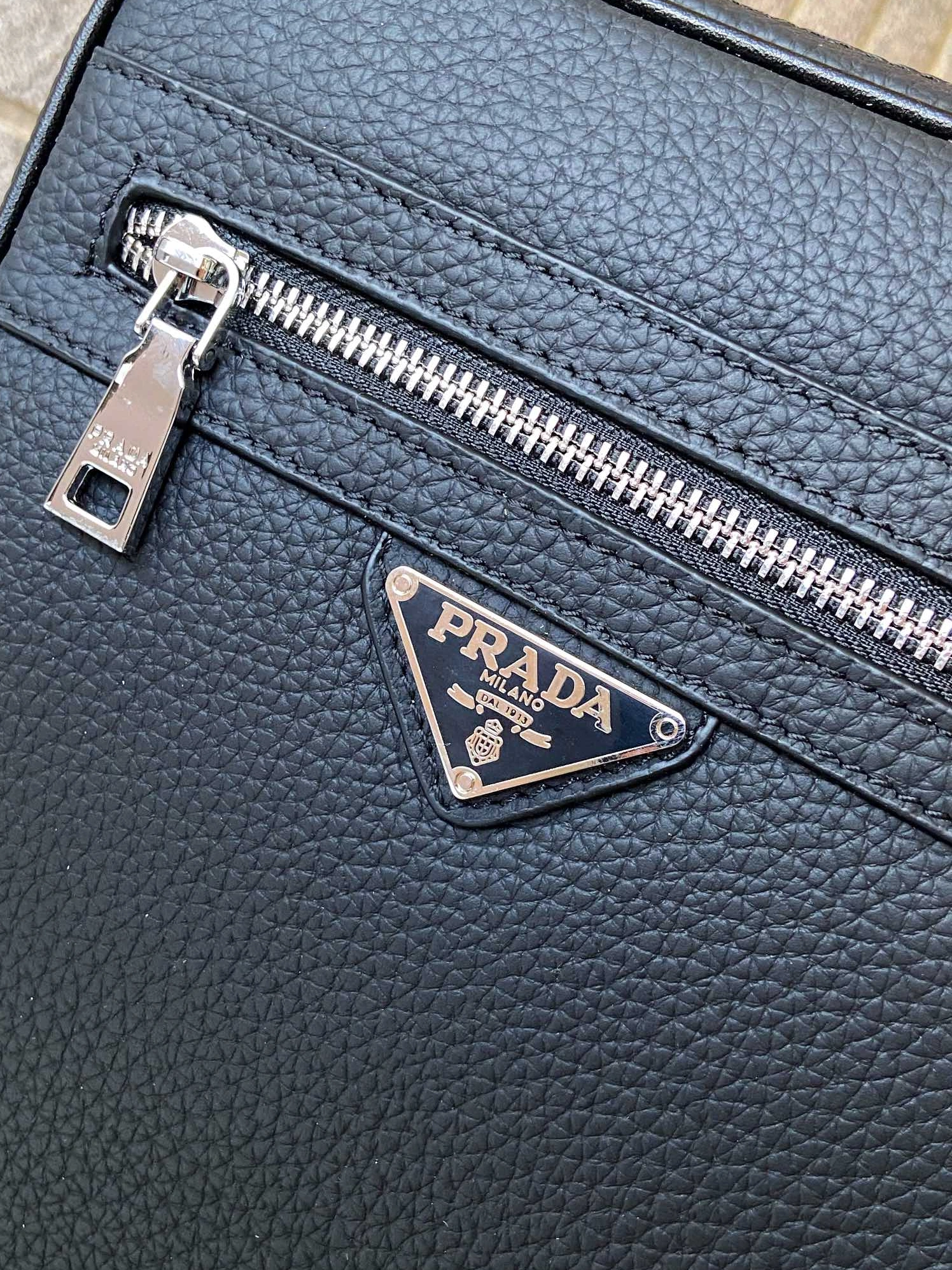 Timeless 8603 Prada AAA Man Messenger Bags