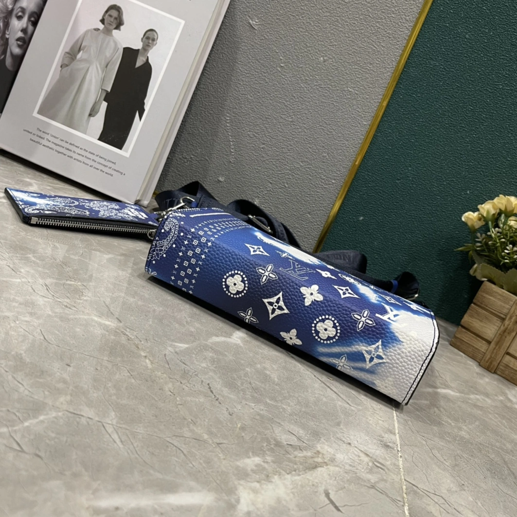 Timeless 865 Louis Vuitton AAA Man Messenger Bags