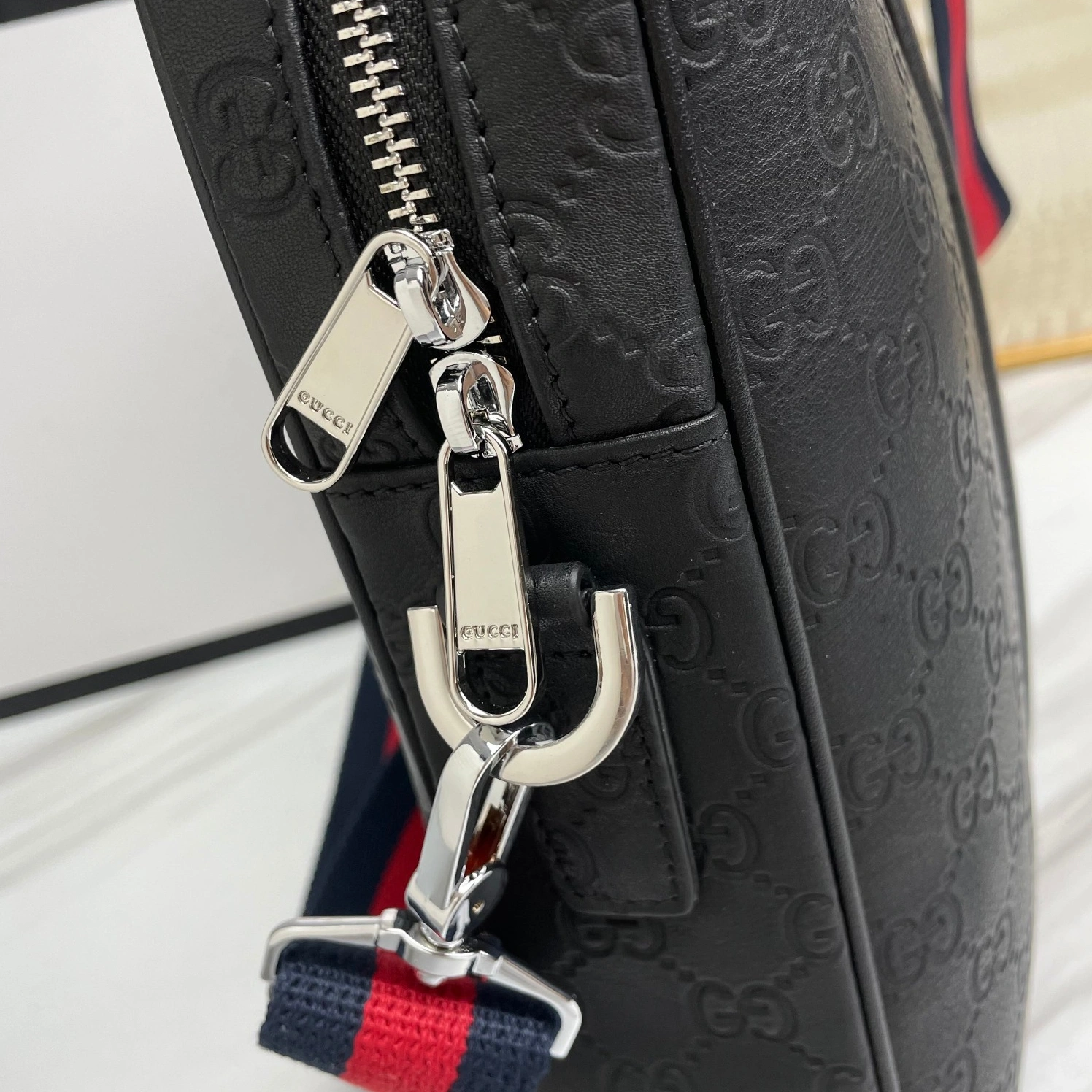 Timeless 8742 Gucci AAA Man Handbags