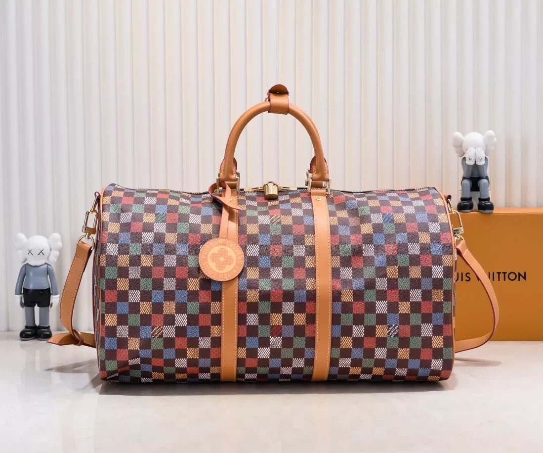Timeless 883 Louis Vuitton Travel Bags