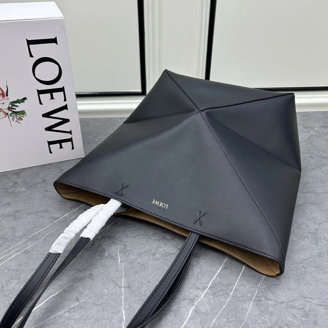 Timeless 8966 LOEWE AAA Quality Shoulder Bags For Women