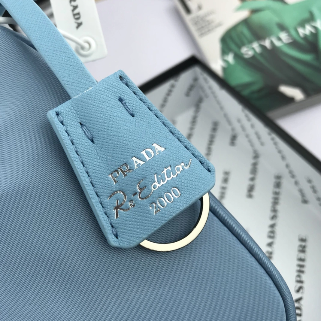 Timeless 9022 Prada AAA Quality Shoulder Bags For Women