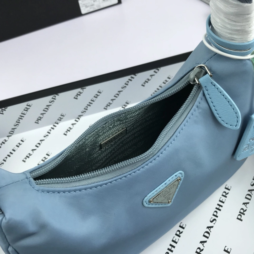 Timeless 9022 Prada AAA Quality Shoulder Bags For Women