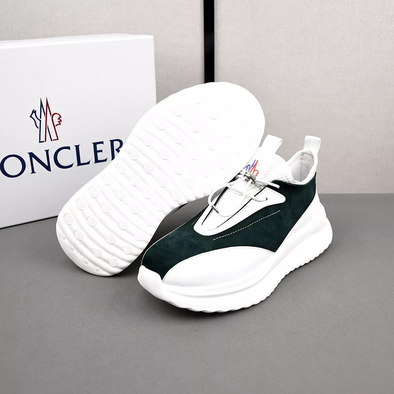 Timeless 9066 Moncler Casual Shoes For Men