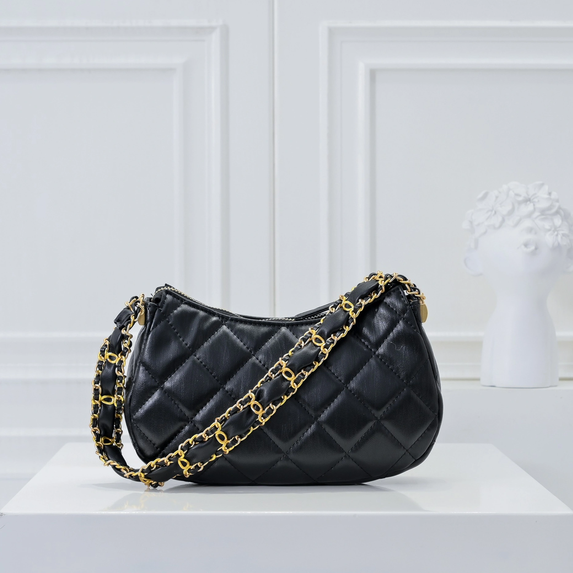 Timeless 9071 Chanel AAA Quality Shoulder Bags For Women