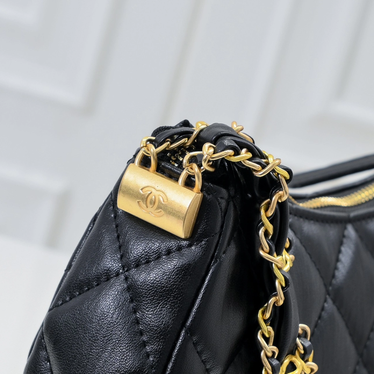 Timeless 9071 Chanel AAA Quality Shoulder Bags For Women