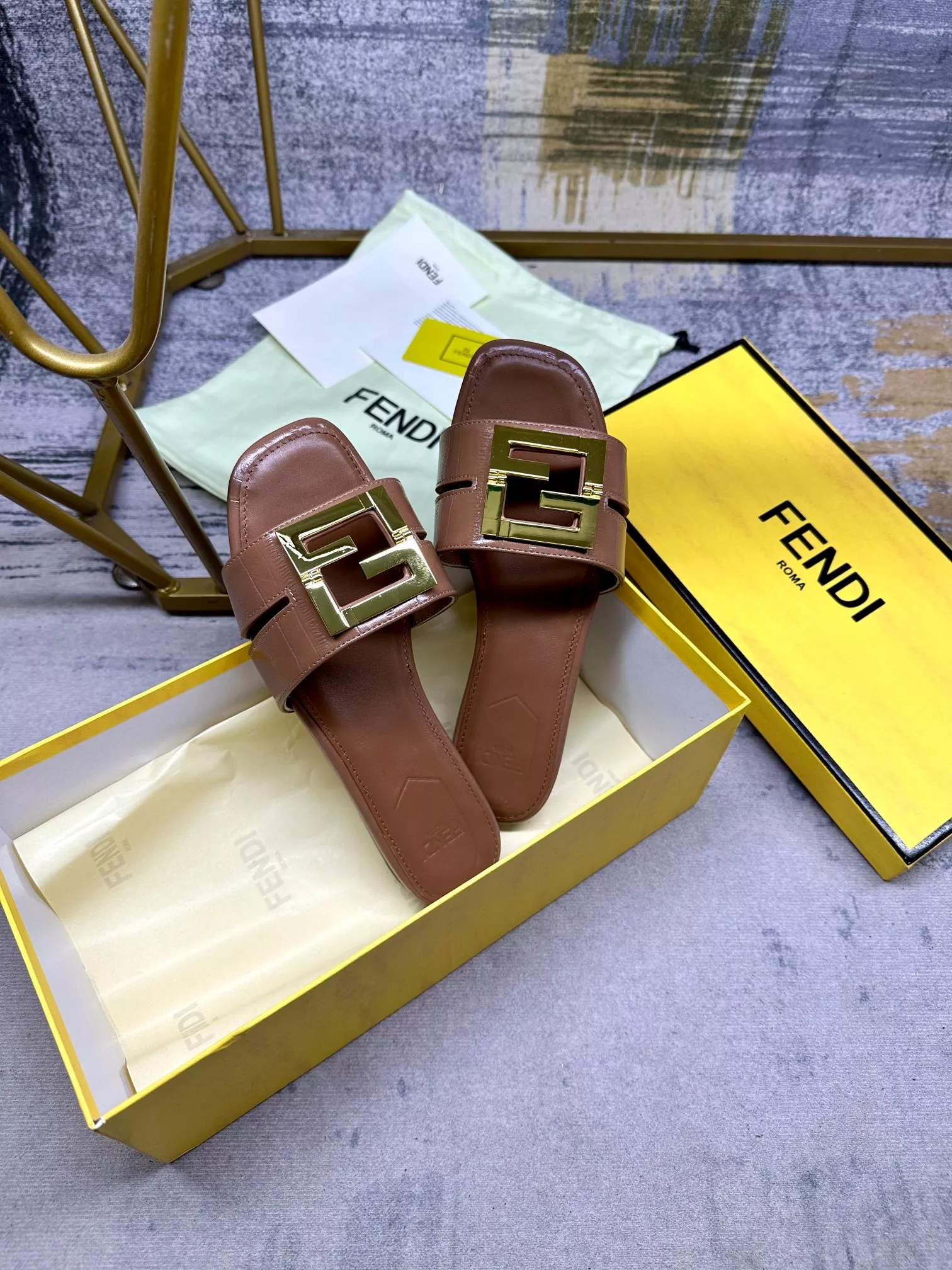 Timeless 9074 Fendi Slippers For Women