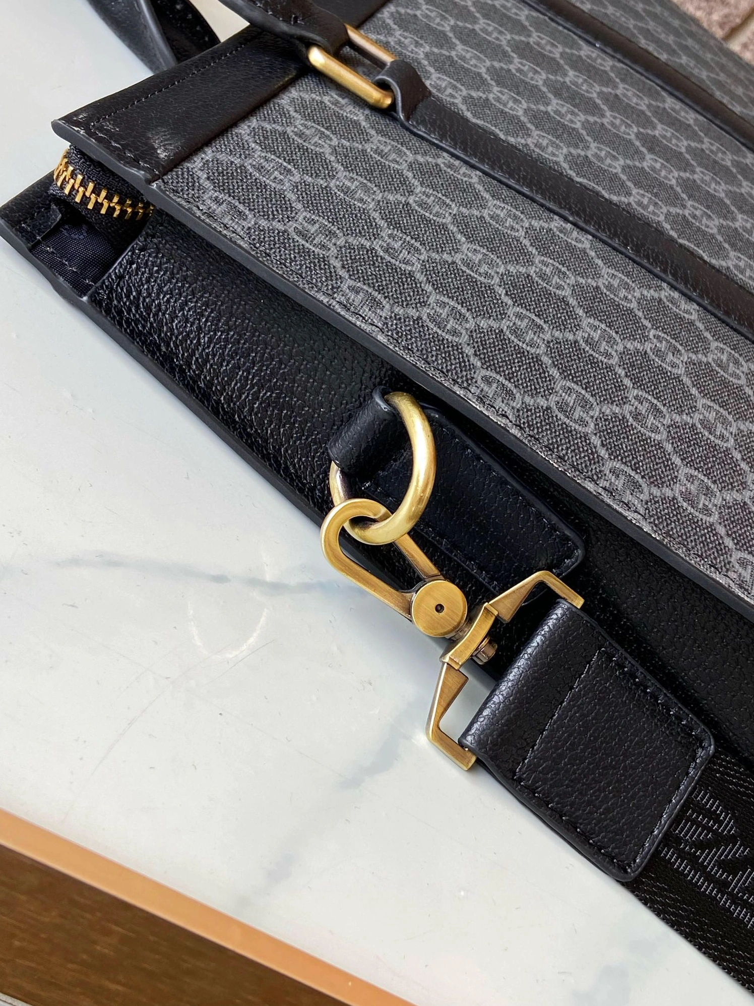 Timeless 918 Gucci AAA Man Handbags