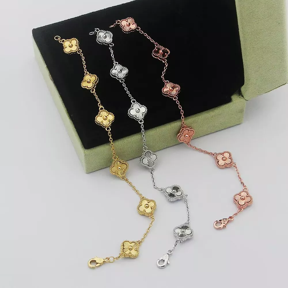 Timeless 9316 Van Cleef & Arpels Bracelets For Women