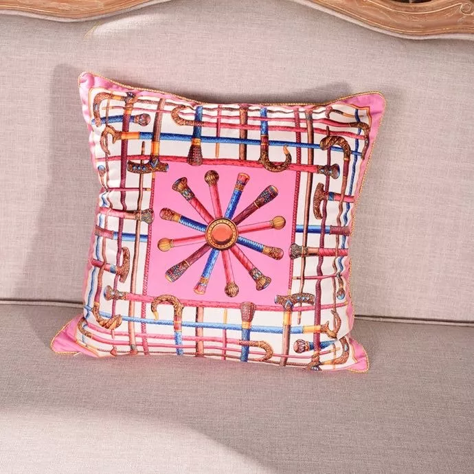 Timeless 9558 Hermes Cushion