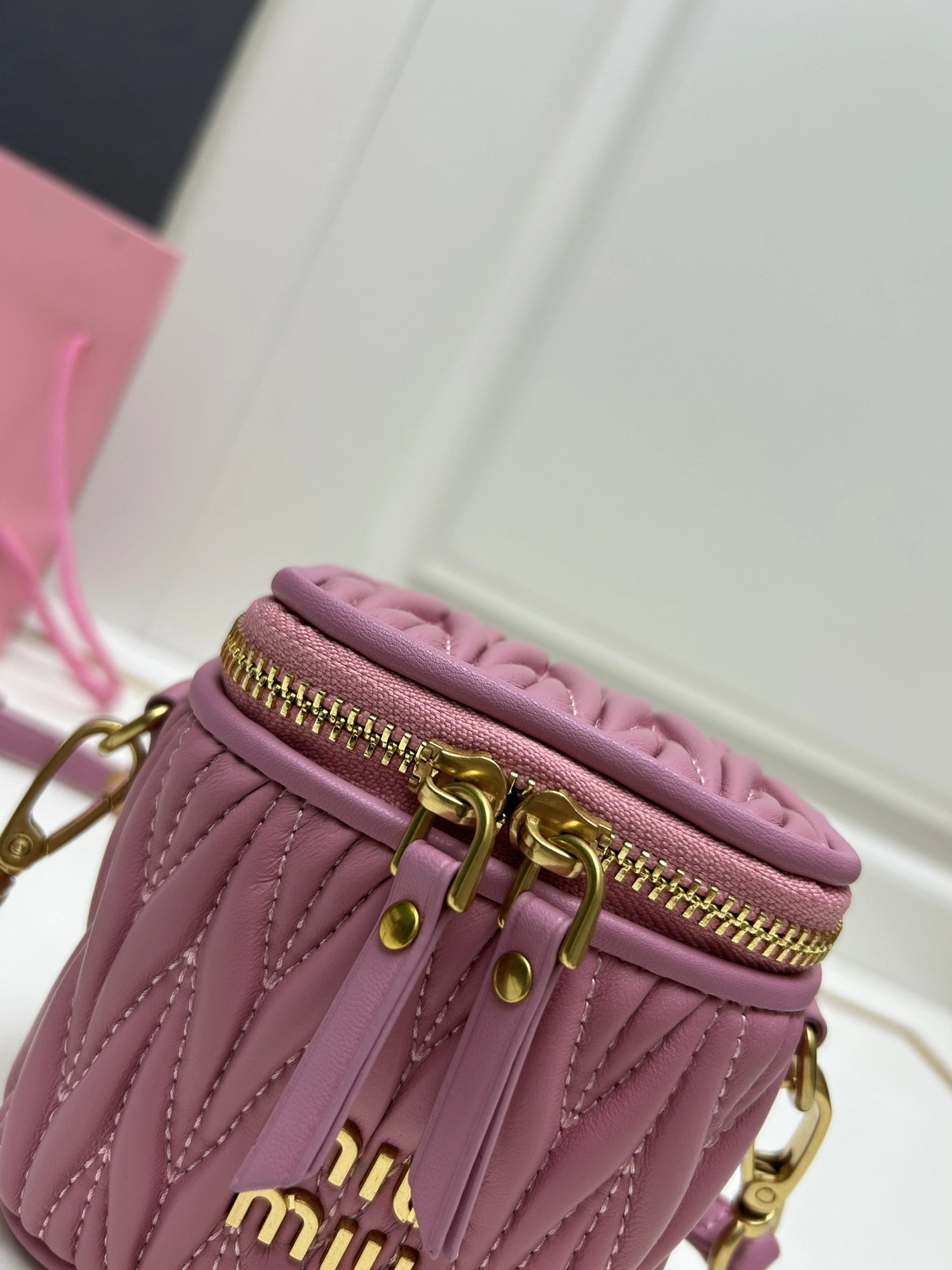 Timeless 9562 MIU MIU AAA Quality Messenger Bags For Women