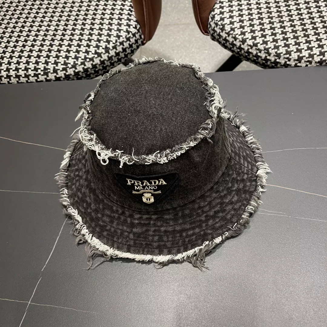 Timeless 9762 Prada Caps