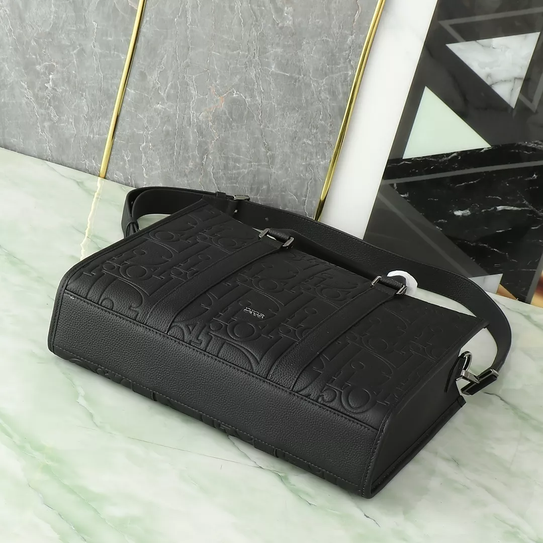 Timeless 9778 Christian Dior AAA Man Handbags