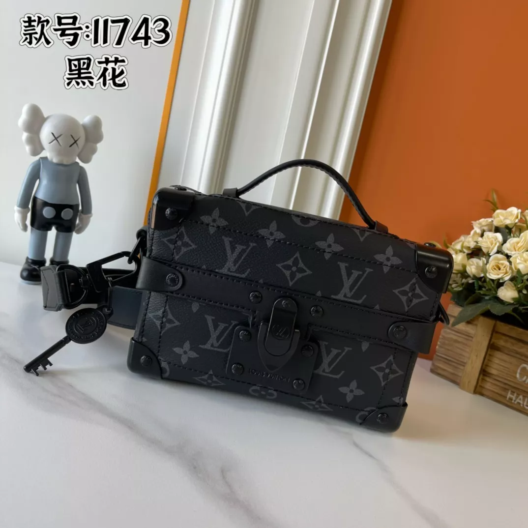 Timeless 9834 Louis Vuitton AAA Quality Messenger Bags For Unisex