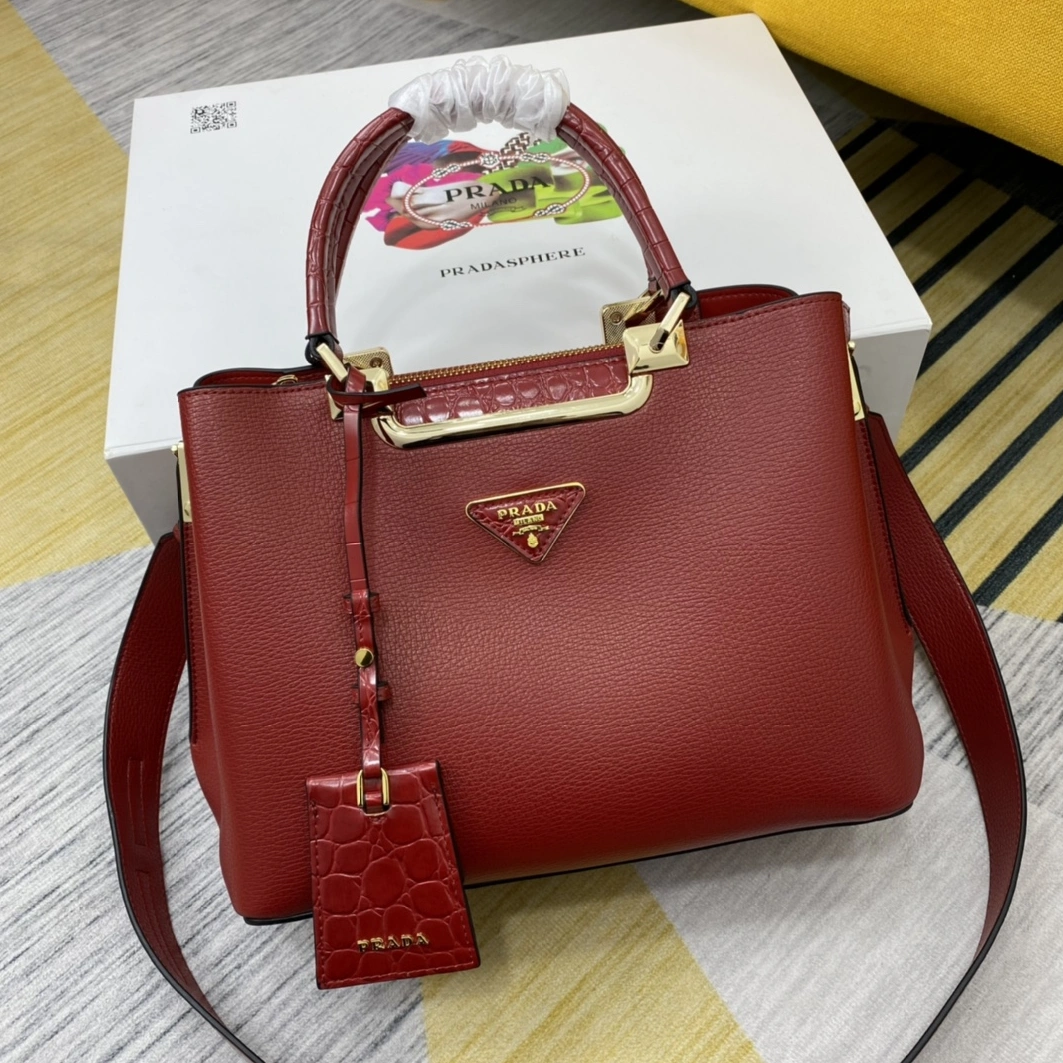 Timeless 997 Prada AAA Quality Handbags For Women