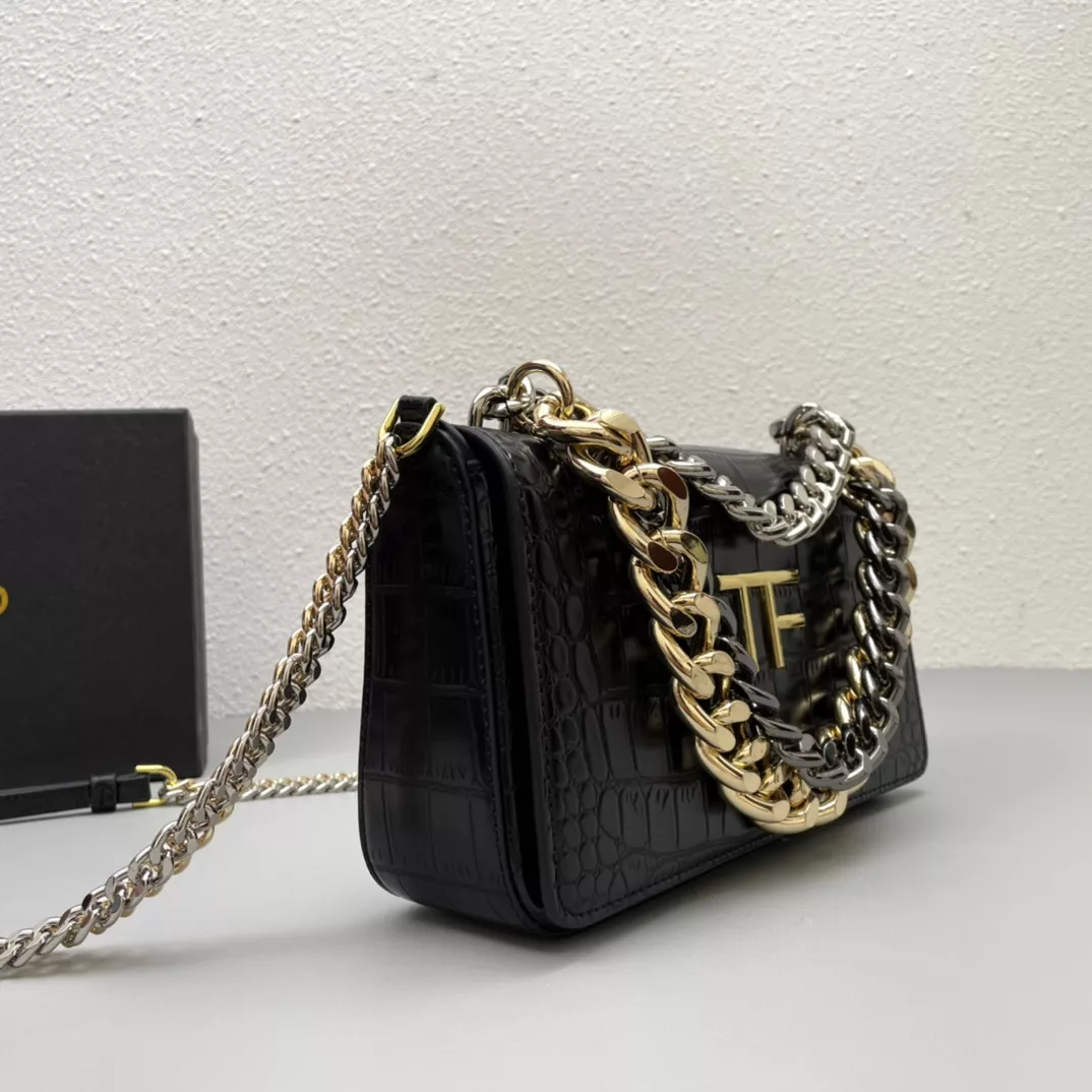 Tom Ford AAA Quality Messenger Bags For Women Cozy 7837