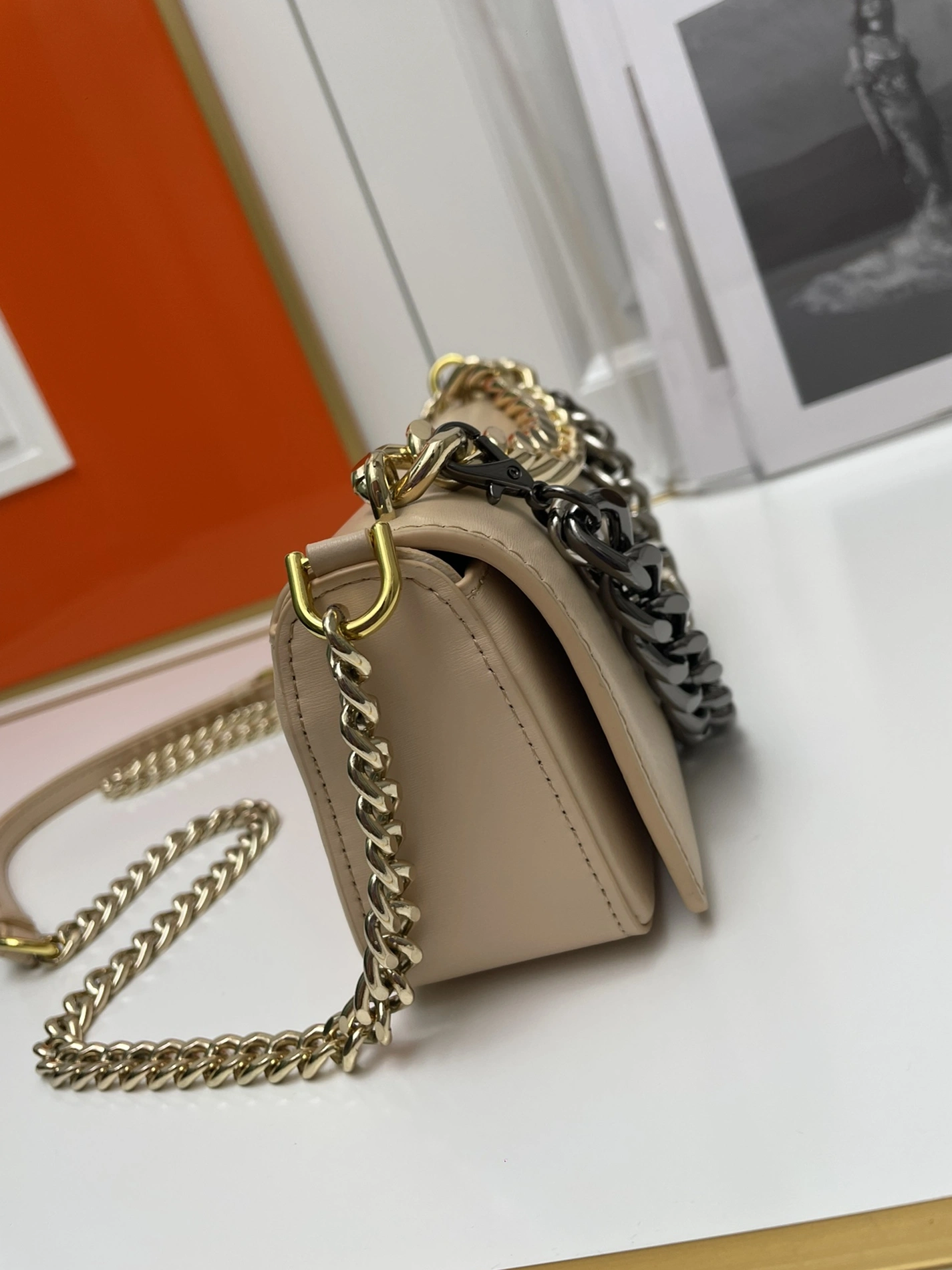 Tom Ford AAA Quality Messenger Bags For Women Lightweight 8273