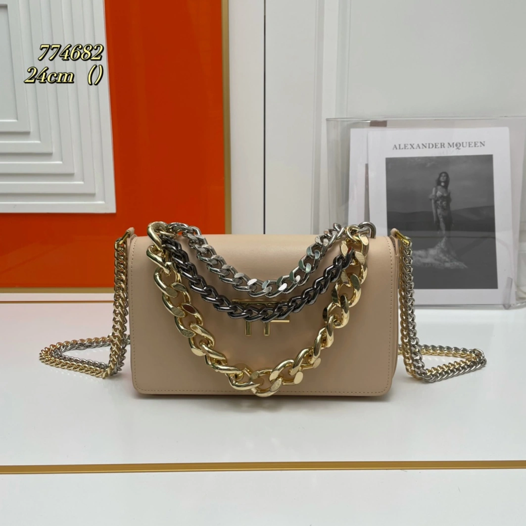 Tom Ford AAA Quality Messenger Bags For Women Trendsetting 6514