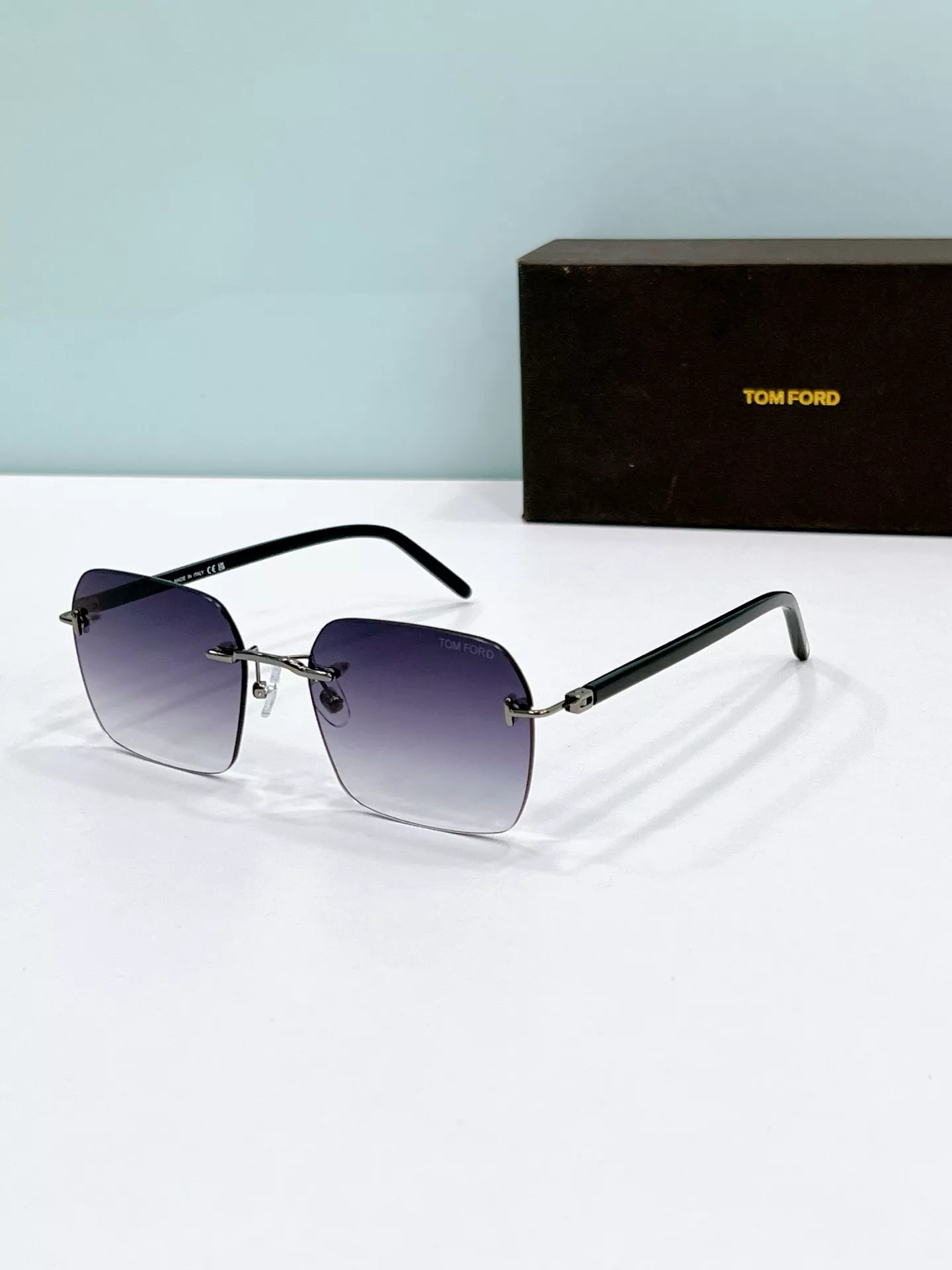 Tom Ford AAA Quality Sunglasses Elegant 2093