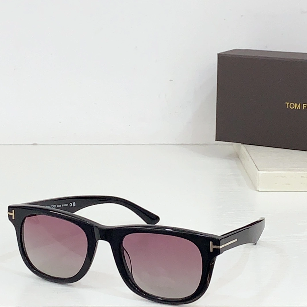 Tom Ford AAA Quality Sunglasses Practical 5141