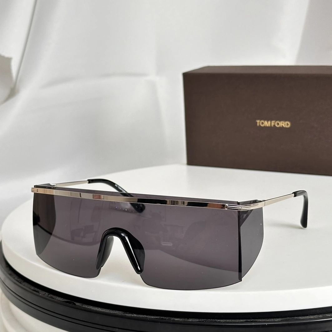 Tom Ford AAA Quality Sunglasses Refined 9394
