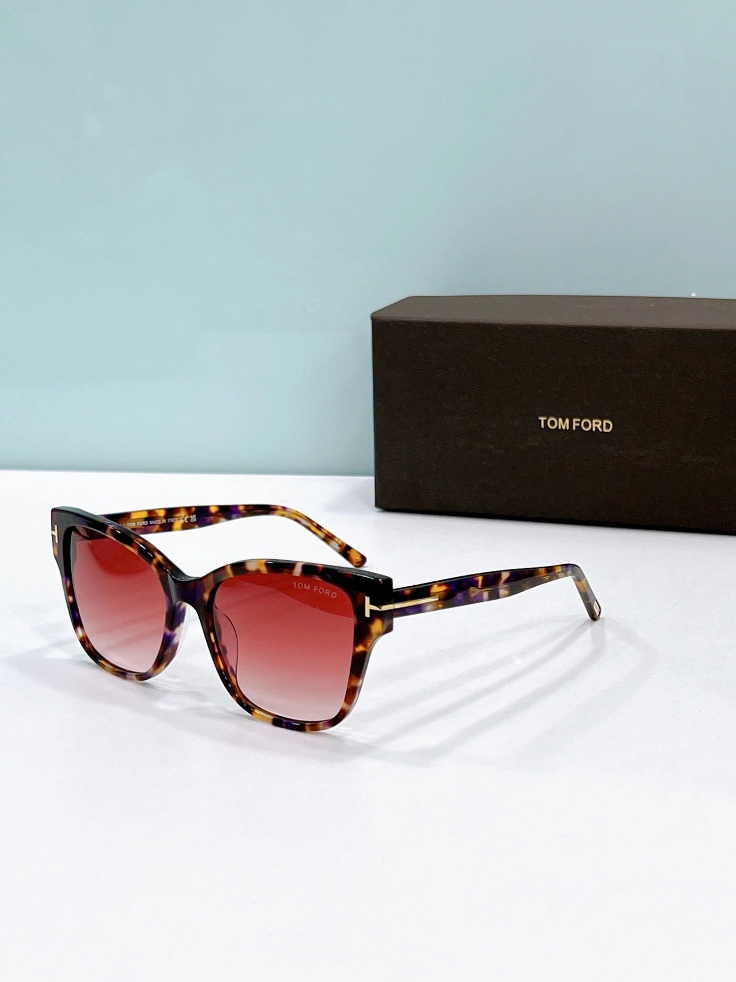 Tom Ford AAA Quality Sunglasses Resilient 8099