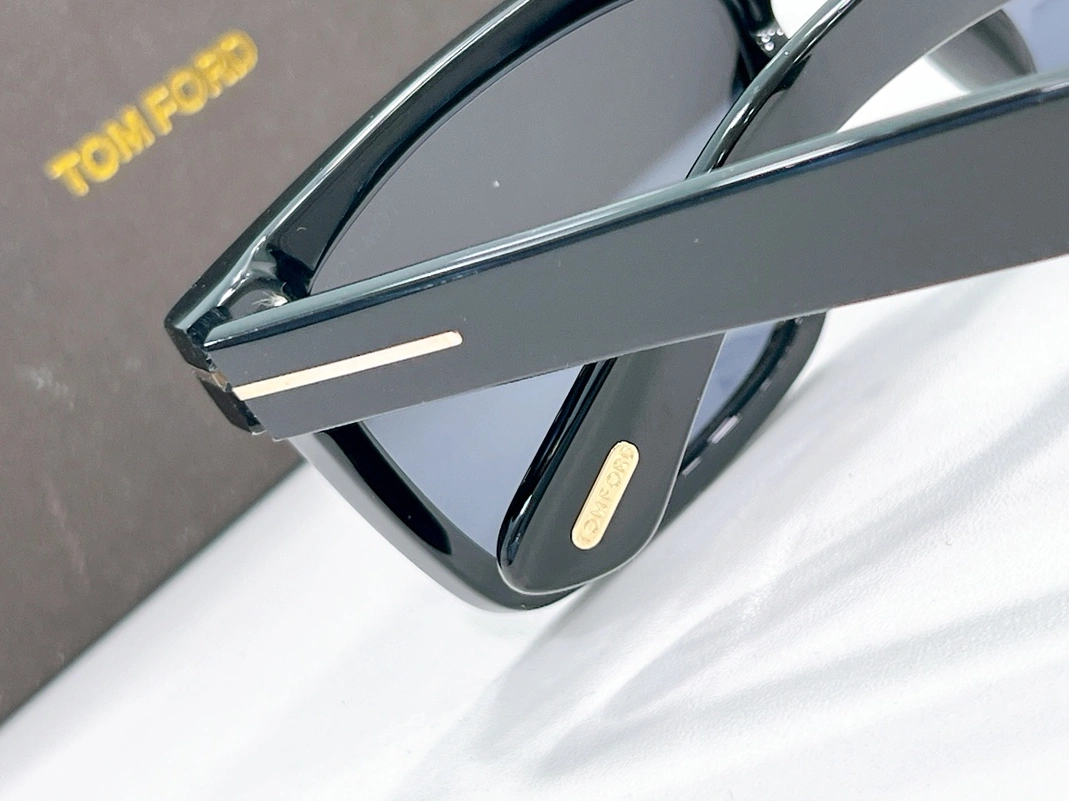 Tom Ford AAA Quality Sunglasses StreetReady 9992