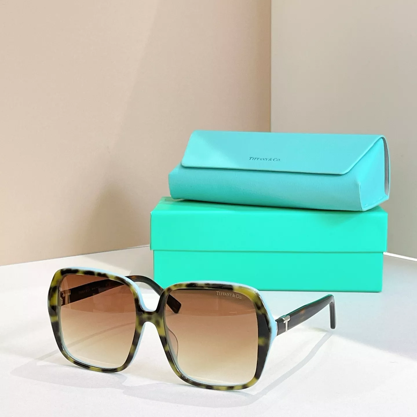 Tom Ford AAA Quality Sunglasses Stylish 575