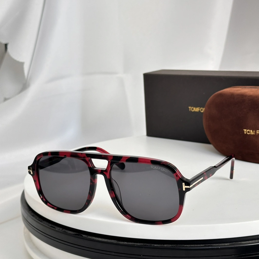 Tom Ford AAA Quality Sunglasses Versatile 6984