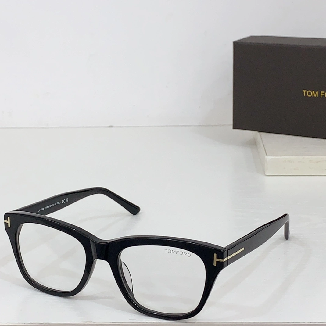 Tom Ford Goggles EyeCatching 7597