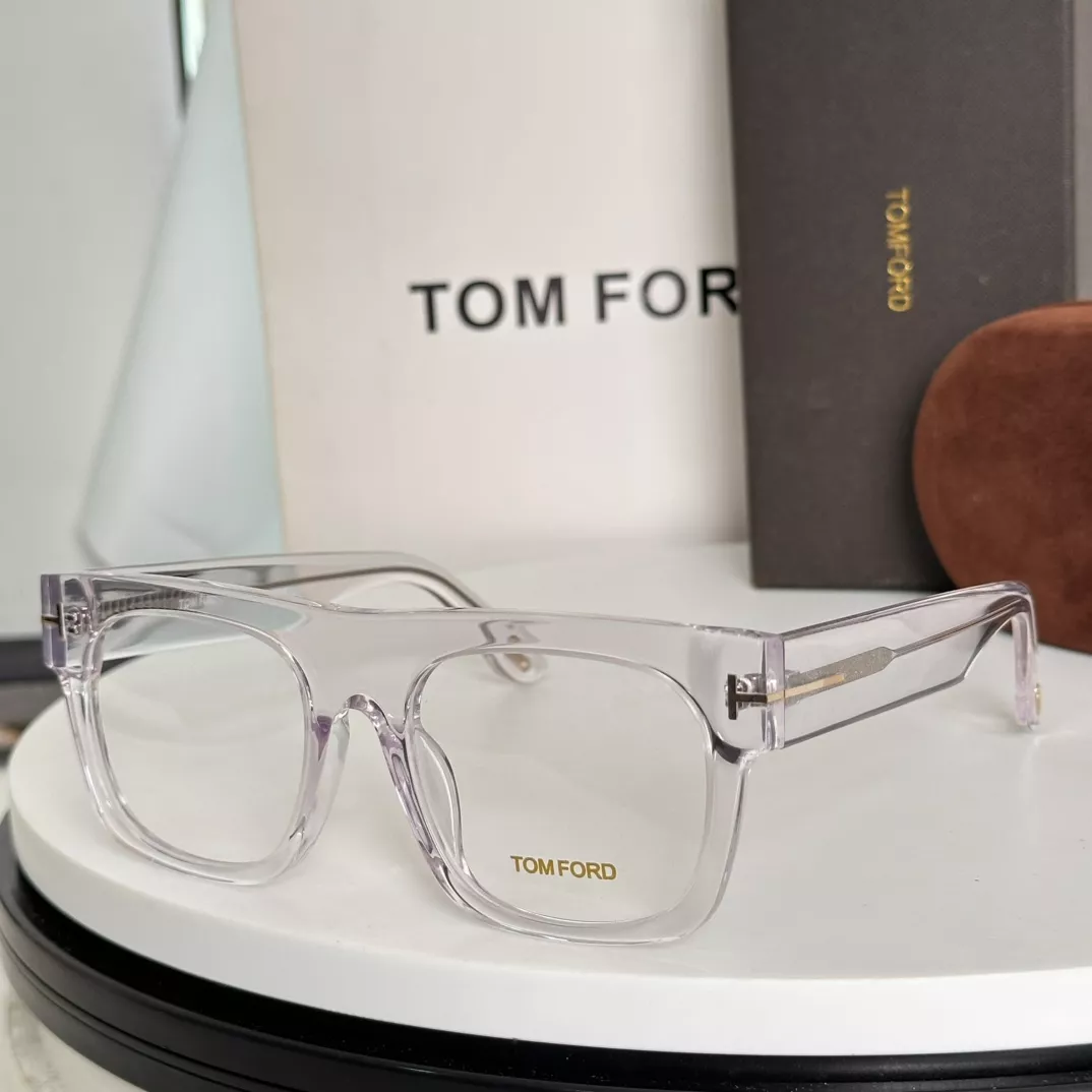 Tom Ford Goggles Refined 4228