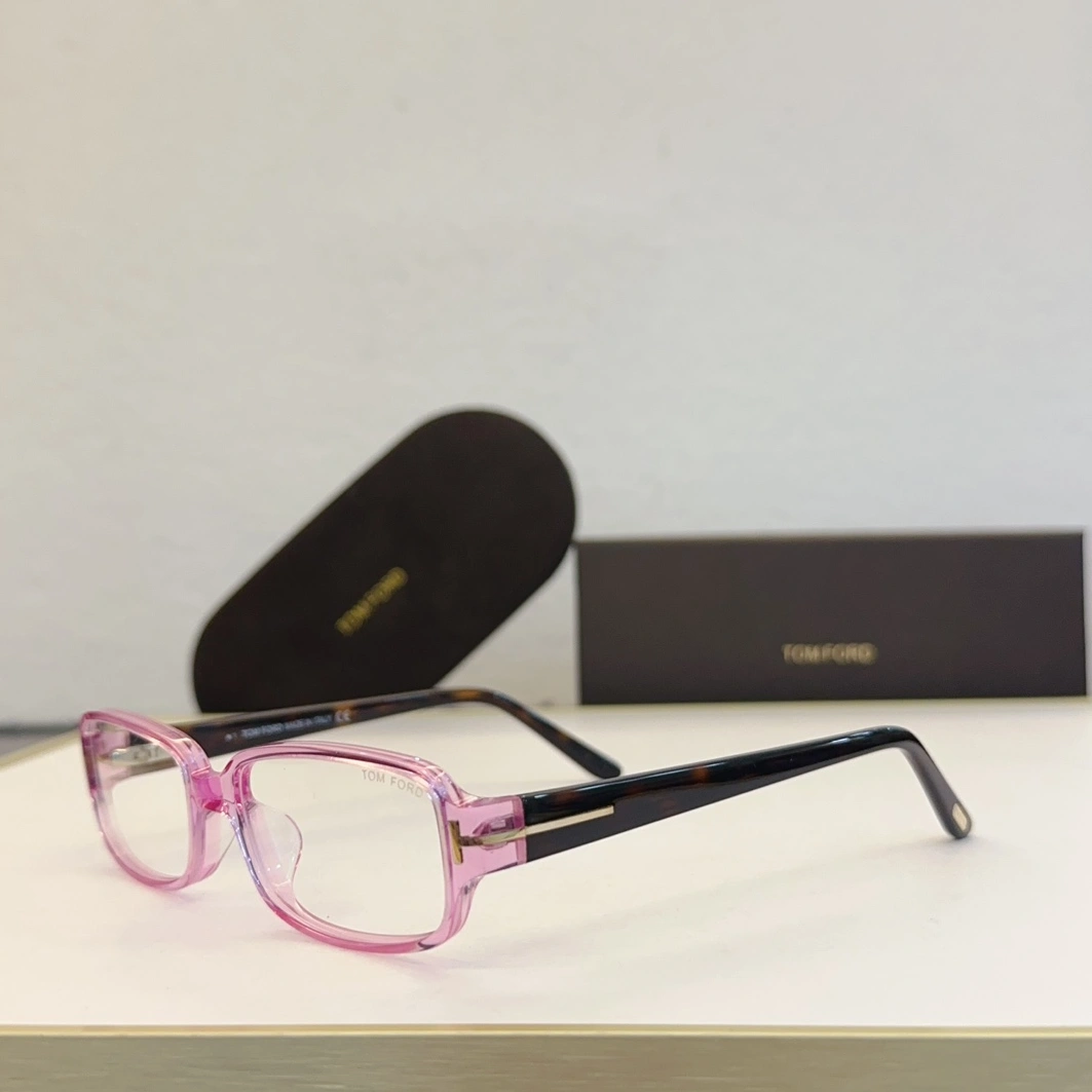 Tom Ford Goggles Sleek 4860