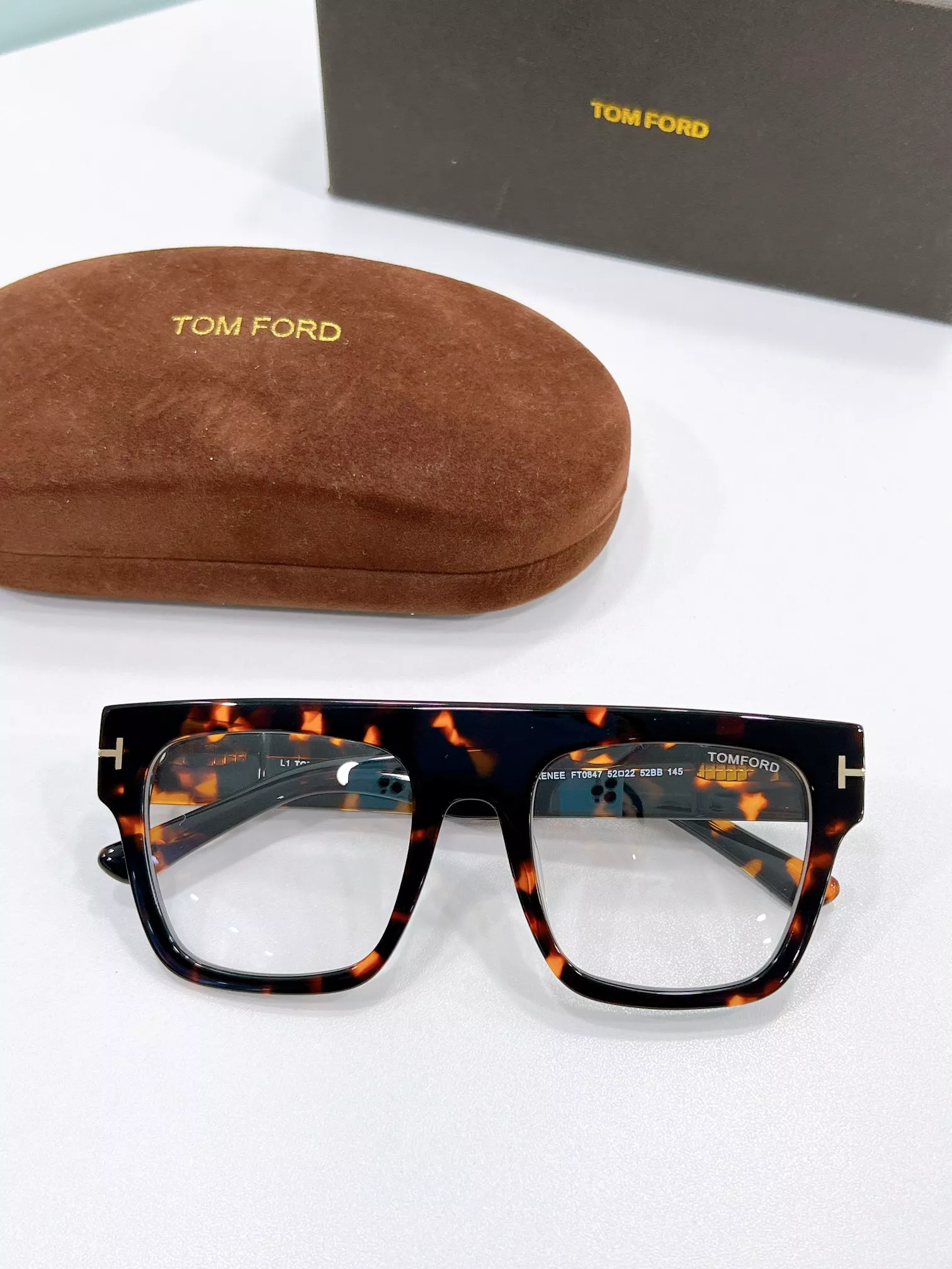 Tom Ford Goggles Sleek 9185