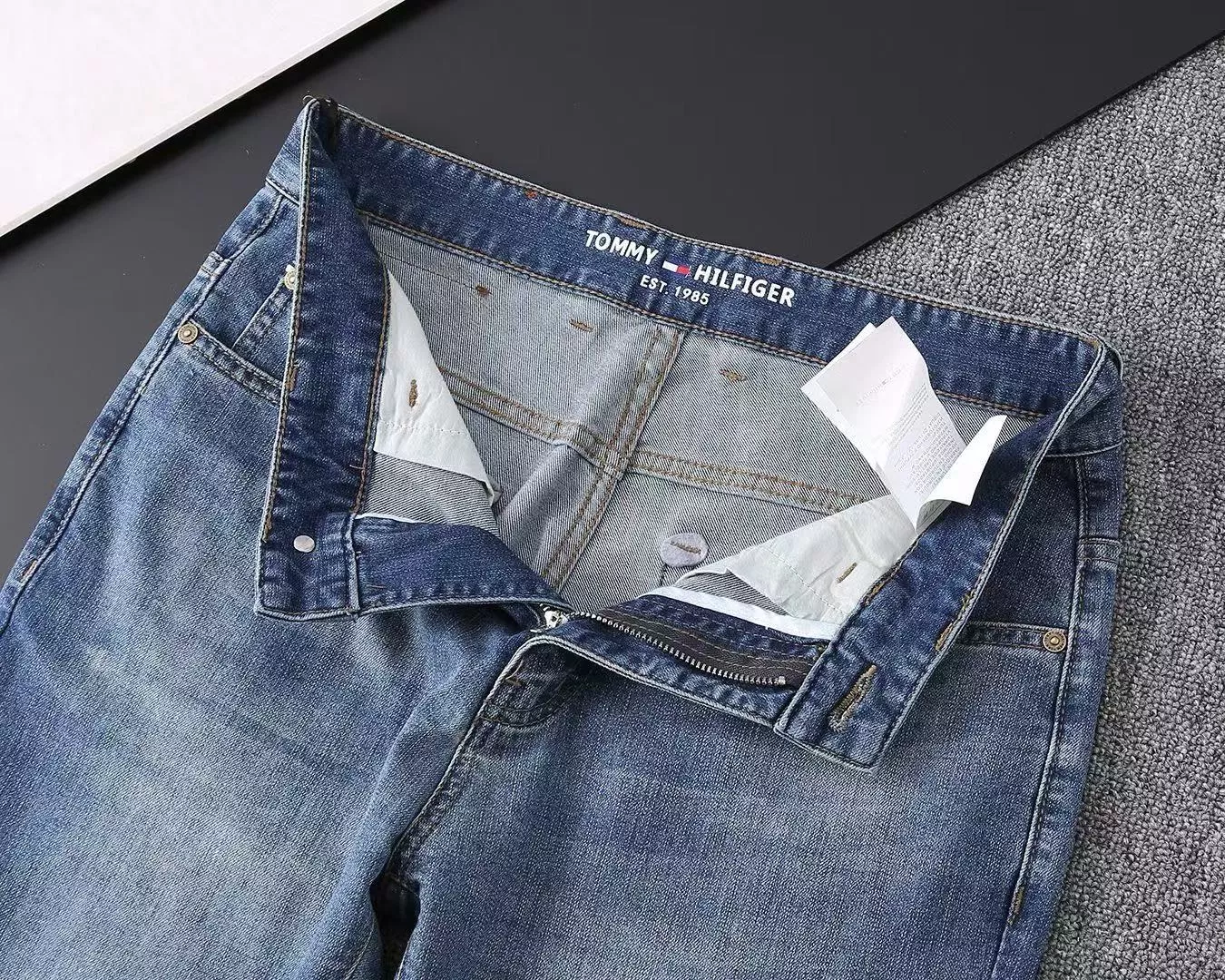 Tommy Hilfiger TH Jeans For Men DailyWear 9814