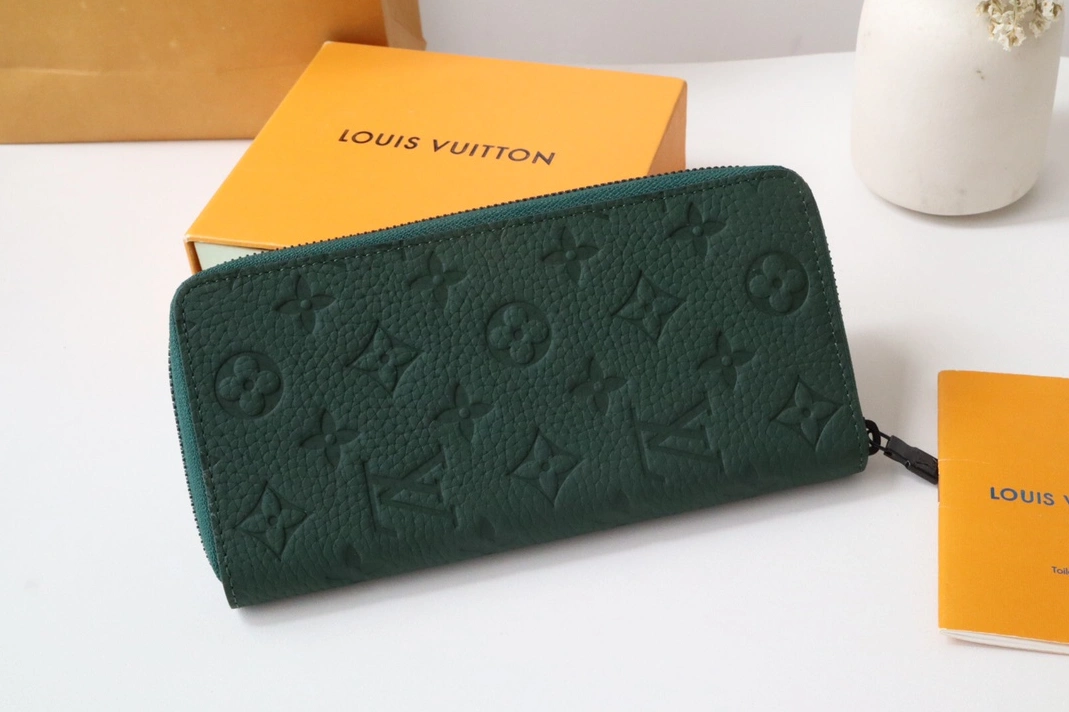 TopPick 1213 Louis Vuitton AAA Quality Card Case