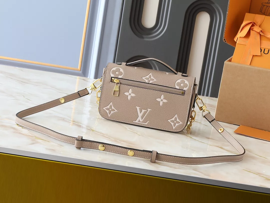 TopPick 1375 Louis Vuitton Messenger Bag For Women